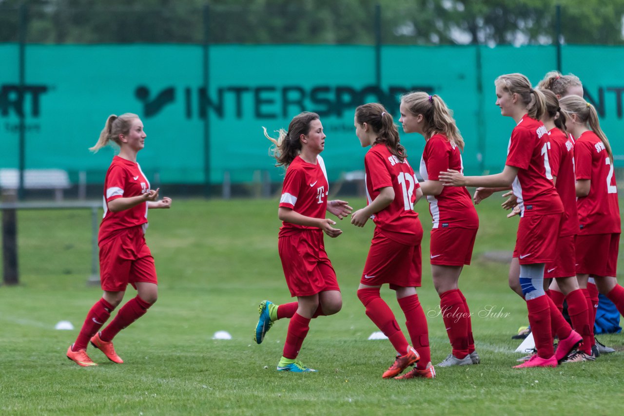 Bild 115 - wCJ SV Steinhorst/Labenz - VfL Oldesloe : Ergebnis: 18:0